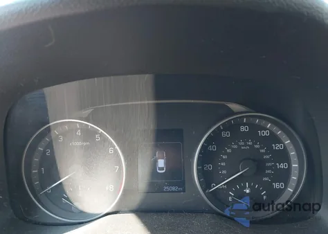 2017 Hyundai Elantra Value Edition z USA, uszkodzony, nr VIN 5NPD84LF2HH211734